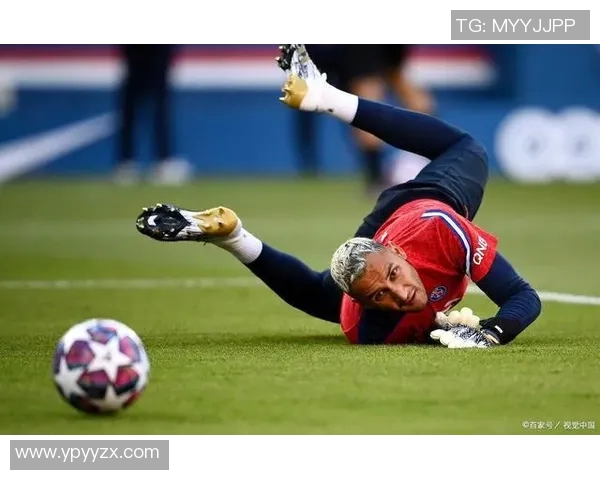 沙特鲁与索肖激战在即谁能在法乙赛场上笑到最后